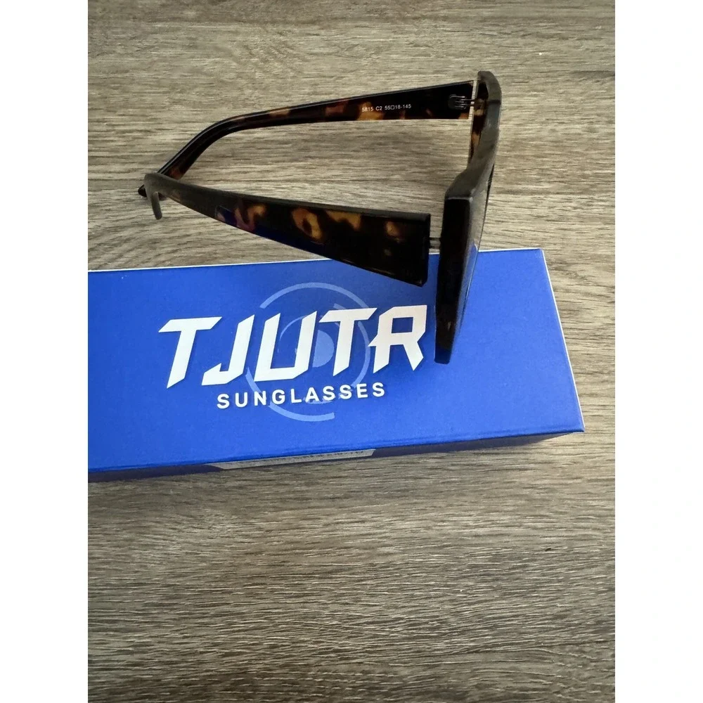 TJUTR Fit Over Polarized Sunglasses for‎ Women Men, Trendy Wrap Around Glasses